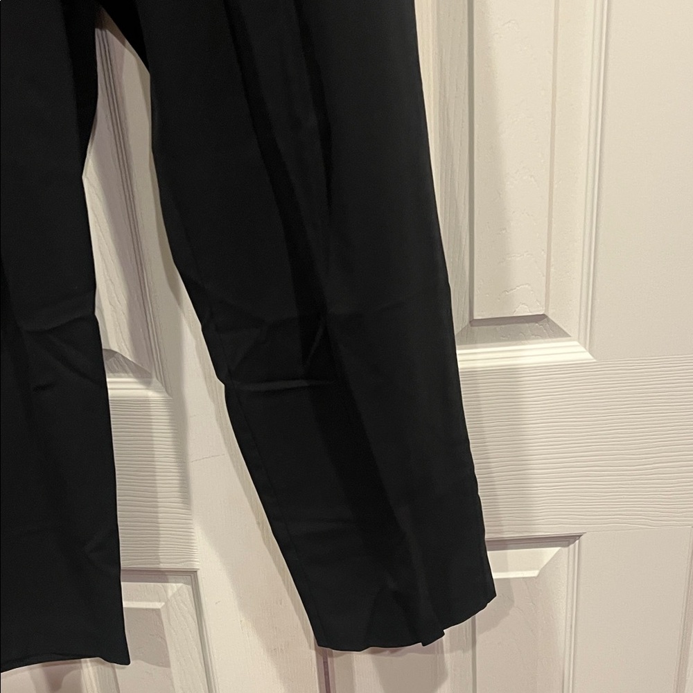 Old Navy Black Joggers - Picture 5 of 7
